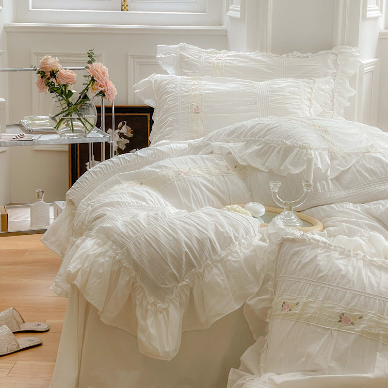 Luxe Lace Ruffled Bed Set