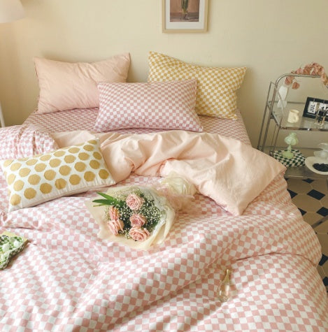 Checkerboard Retro Bedding Set